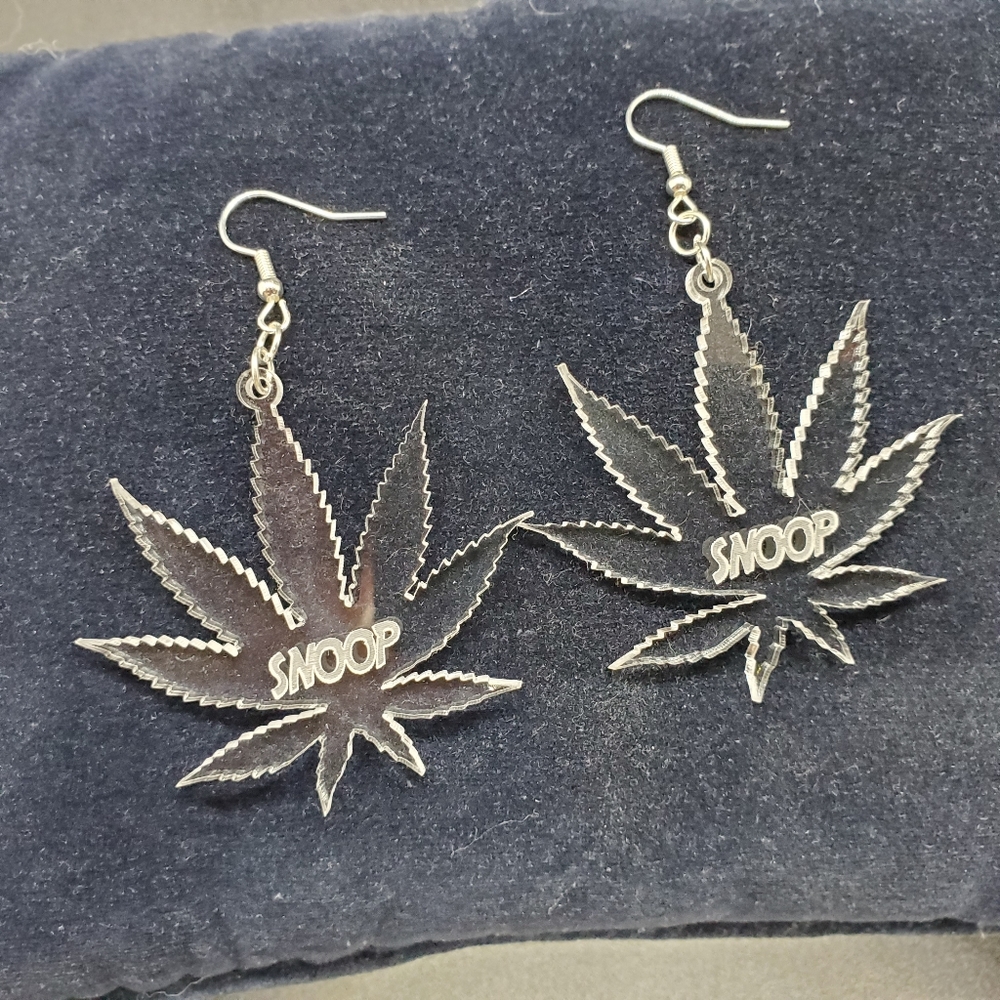 Acrylic Dangle Novelty Earrings - Picture 6 of 15